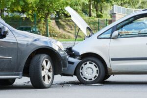 Head-on crash legal help | Car Accident Lawyers Near You